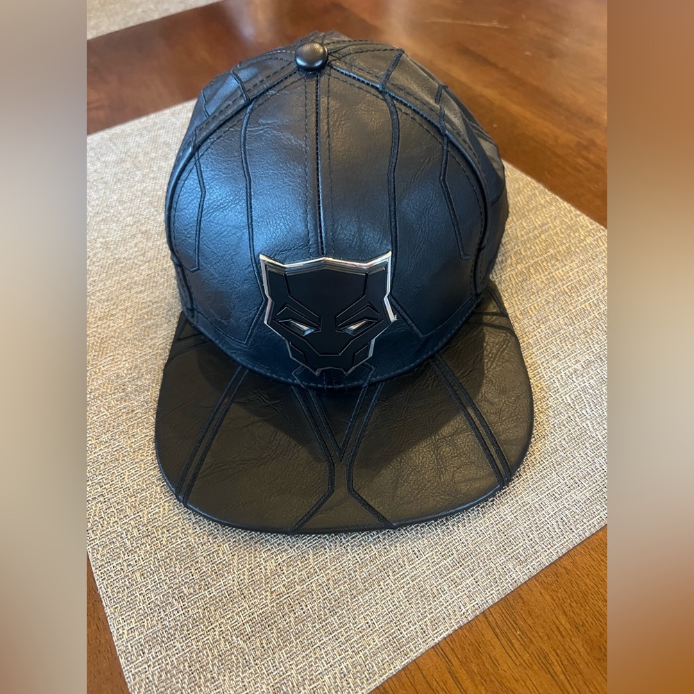 Marvel‎ Black Panther faux leather hat
